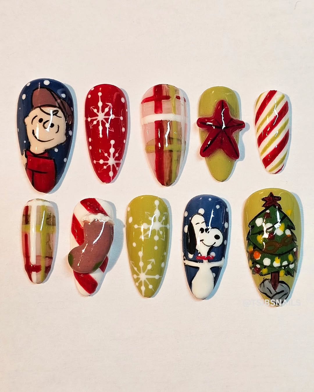 Post 2 by 𝗦𝗵𝗲𝗹𝗯𝘀 ☆ on Instagram (carousel)