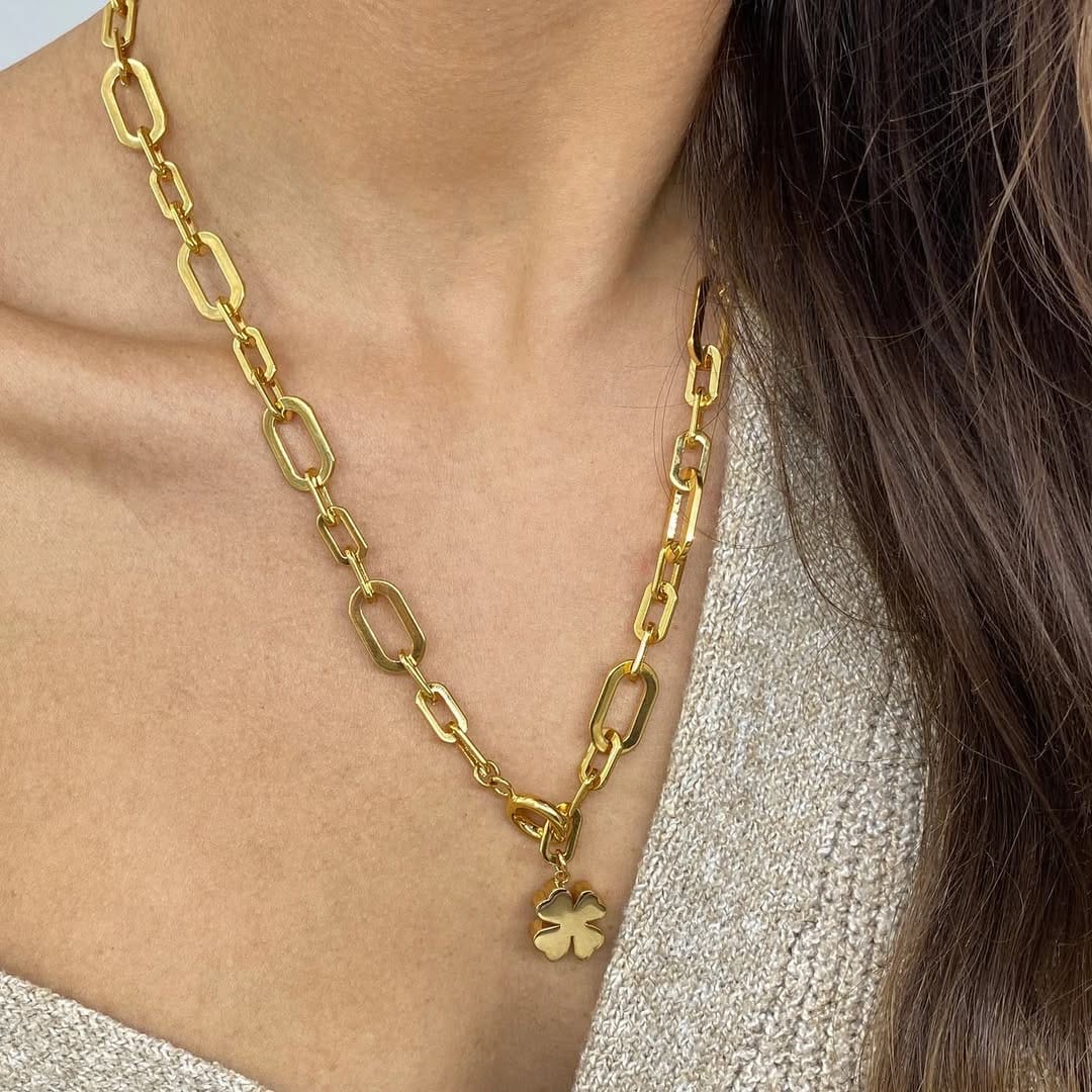 Post 4 by Stella Valle on Instagram (image)