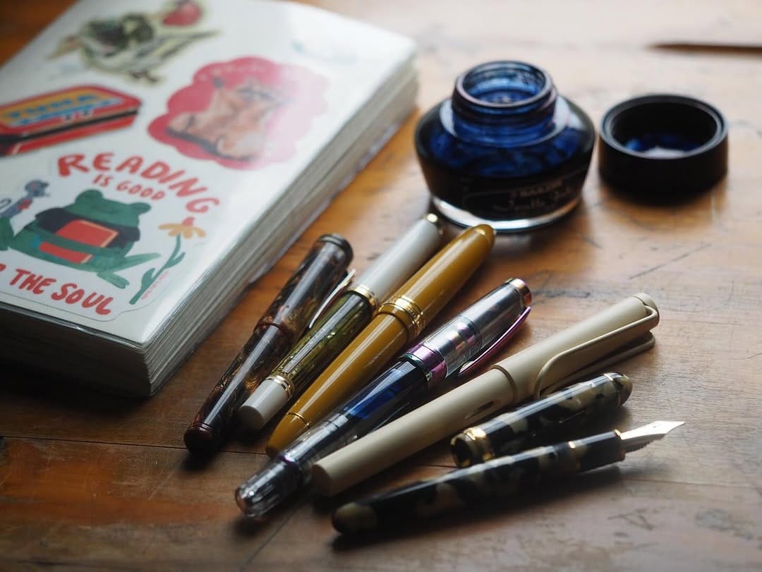 Post 5 by Wonder Pens Stationery Shop on Instagram (carousel)