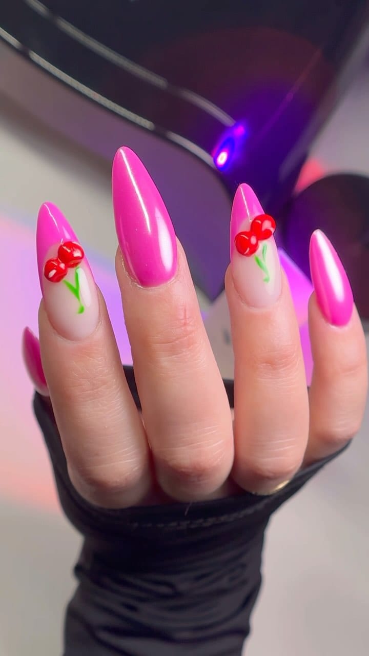 Post 1 by 𝒮𝓂𝒾𝓁𝑒𝓎 💕 on Instagram (video)