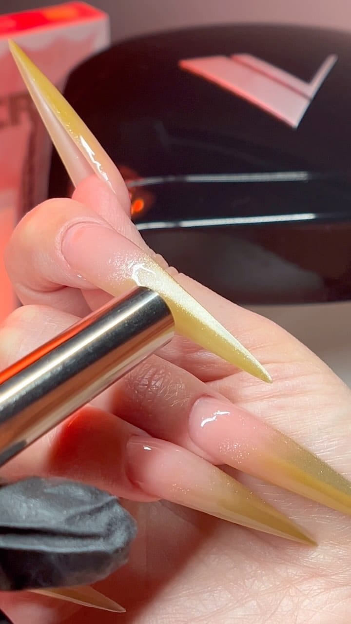 Post 9 by 𝒮𝓂𝒾𝓁𝑒𝓎 💕 on Instagram (video)