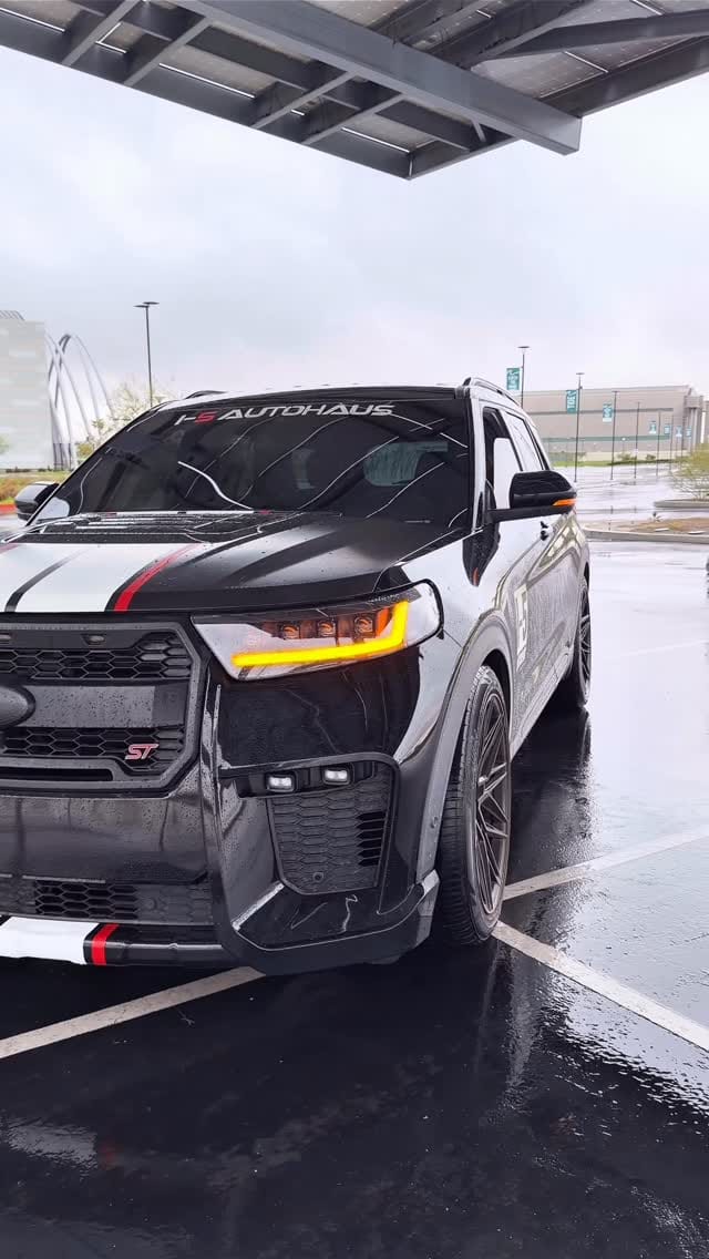 Post 8 by i-5autohaus on Instagram (video)