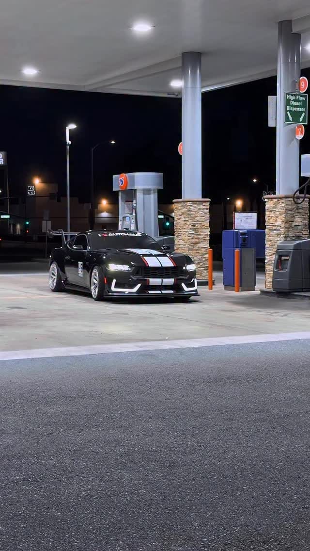 Post 6 by i-5autohaus on Instagram (video)
