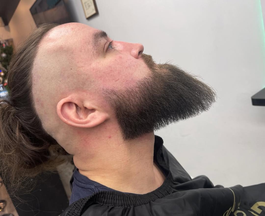 Post 9 by 💈ROYAL CHAIR BARBER SHOP💈 on Instagram (image)