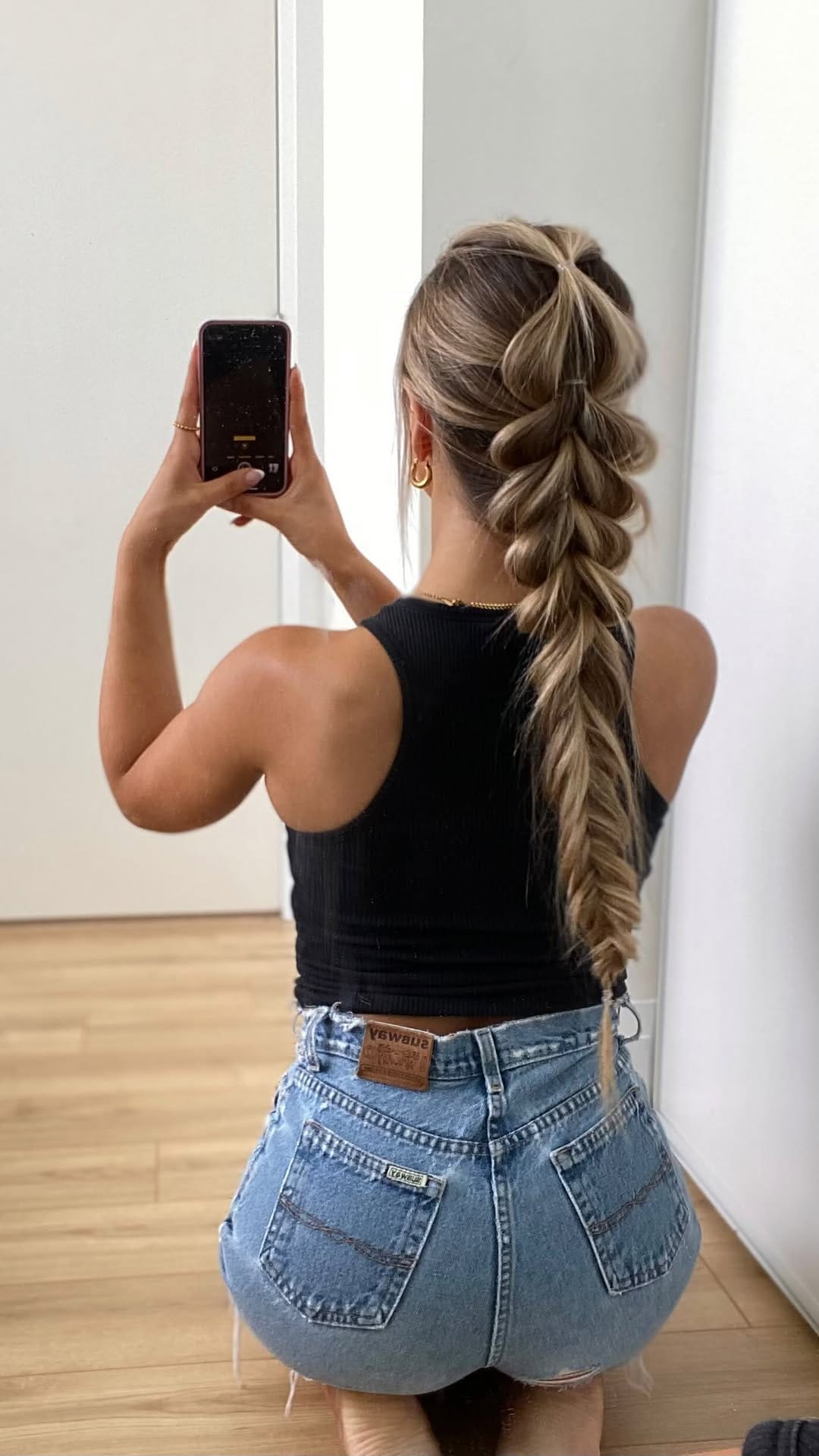 Post 10 by Aurora Lovestrand on Instagram (video)