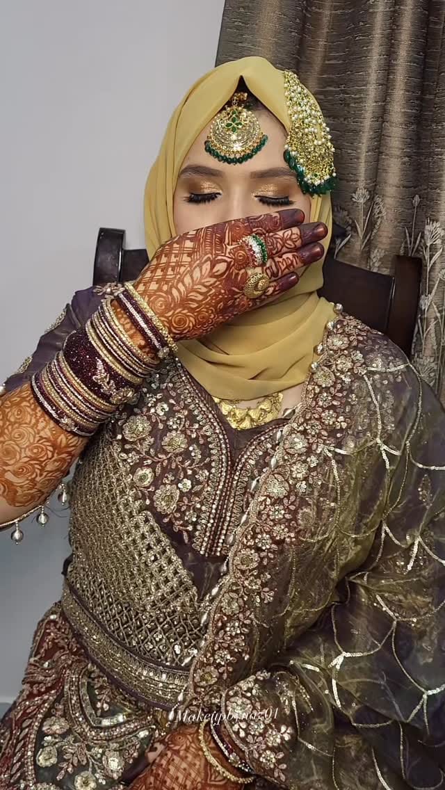 Post 2 by MAKE-UP BY "NAZ" 🖌️ on Instagram (video)