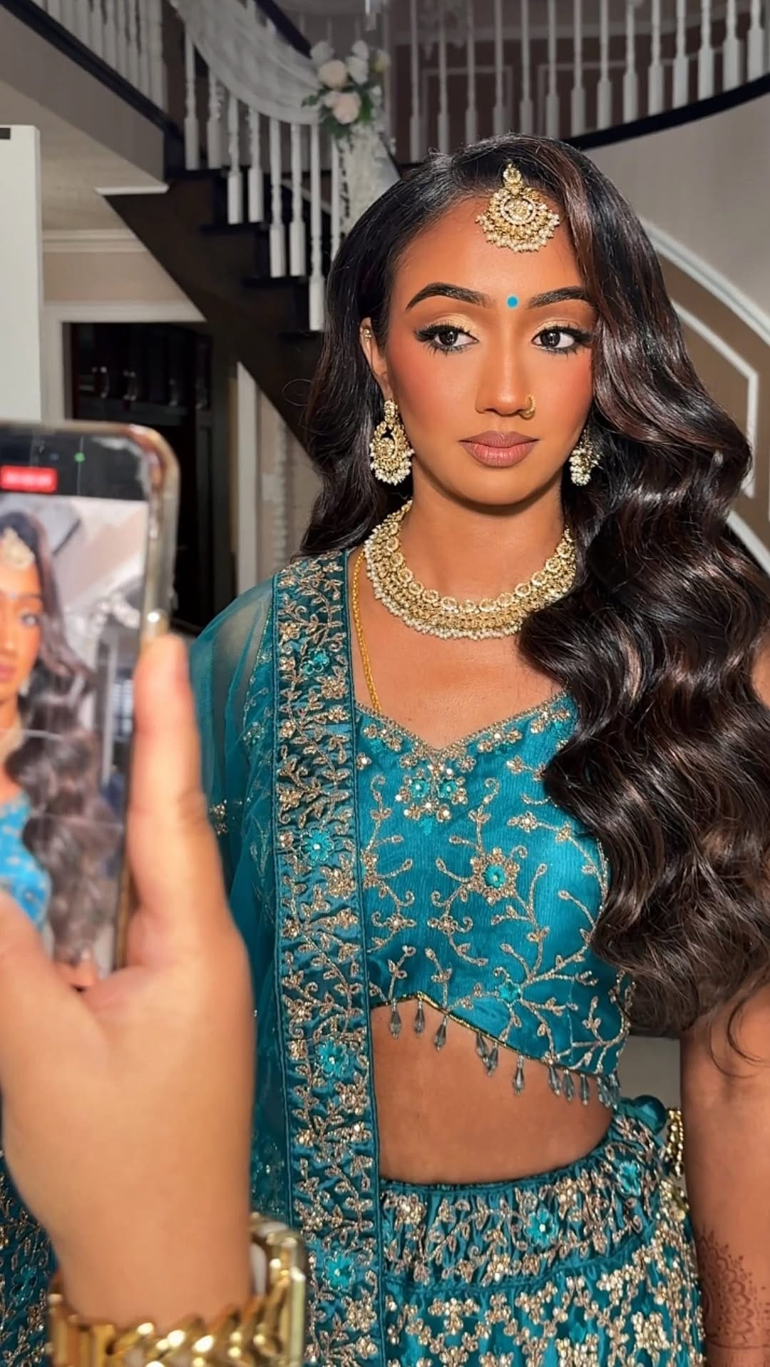 Post 1 by HNA Beauty on Instagram (video)