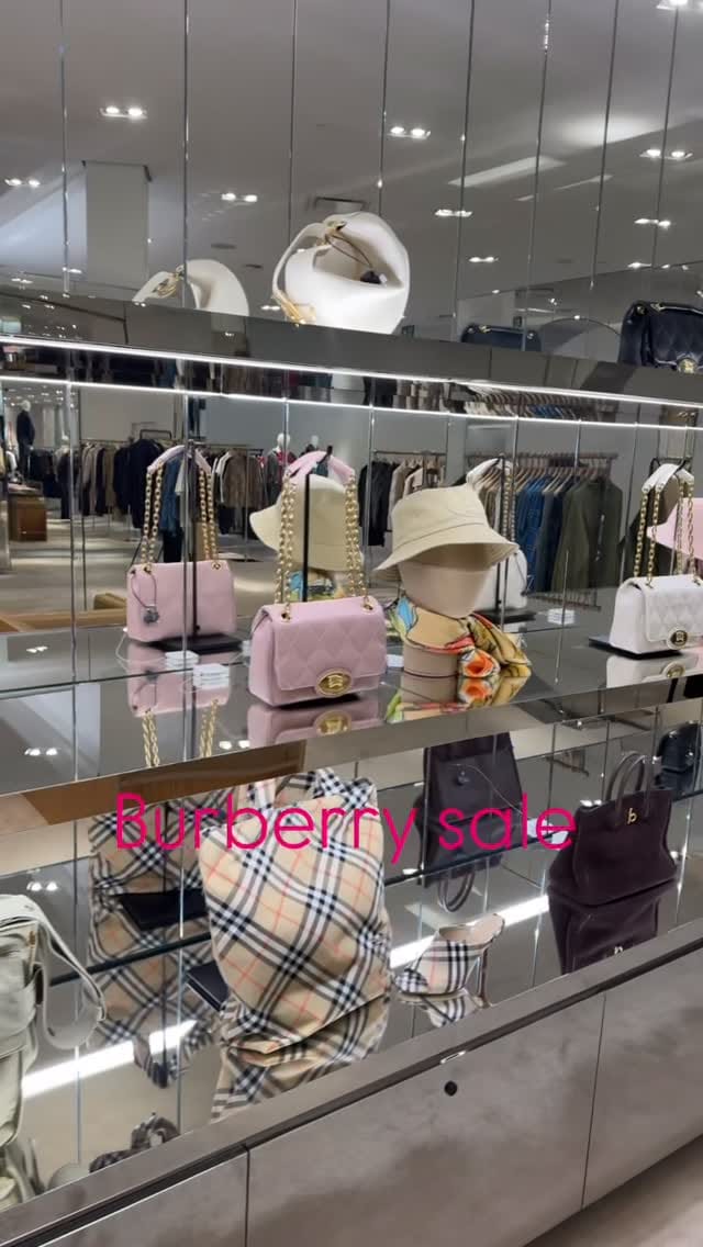 Post 9 by London Antipoff on Instagram (video)