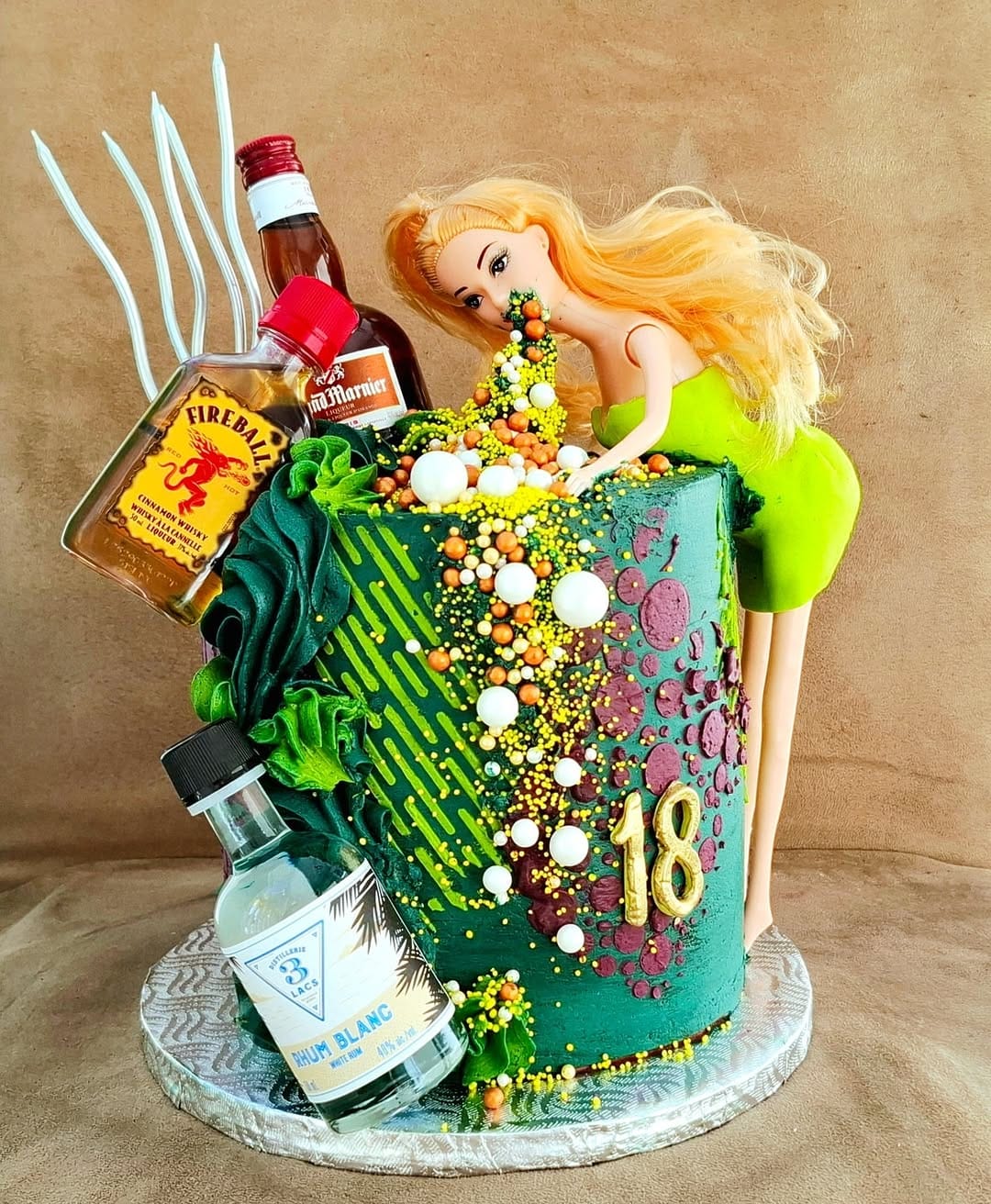Post 6 by La Belle Pâtissière on Instagram (image)