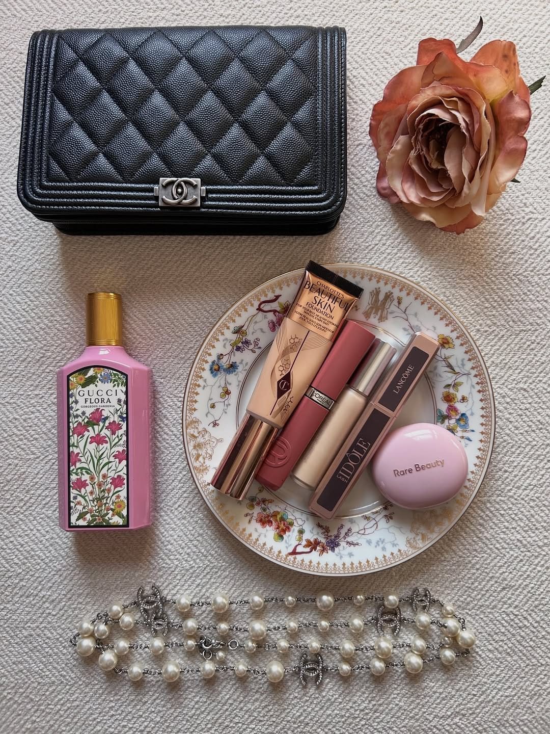Post 7 by Chantal Benoit on Instagram (carousel)