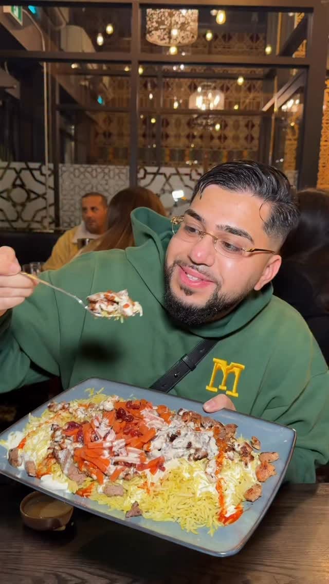 Post 7 by Shawn Zamir on Instagram (video)