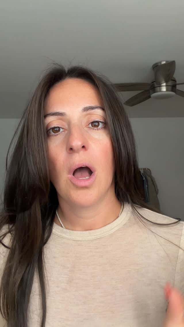 Post 2 by Melissa Kois on Instagram (video)