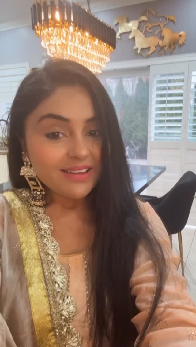 Post 2 by Gunjan | Toronto Influencer 🧿 on Instagram (video)