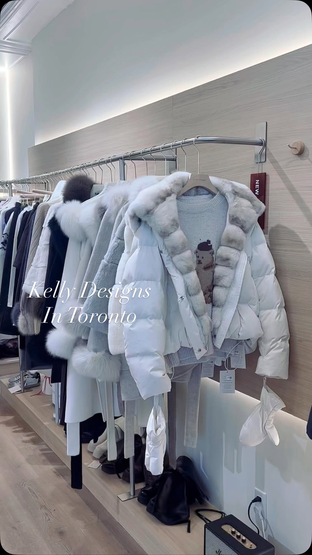 Post 6 by Kelly Designs on Instagram (video)