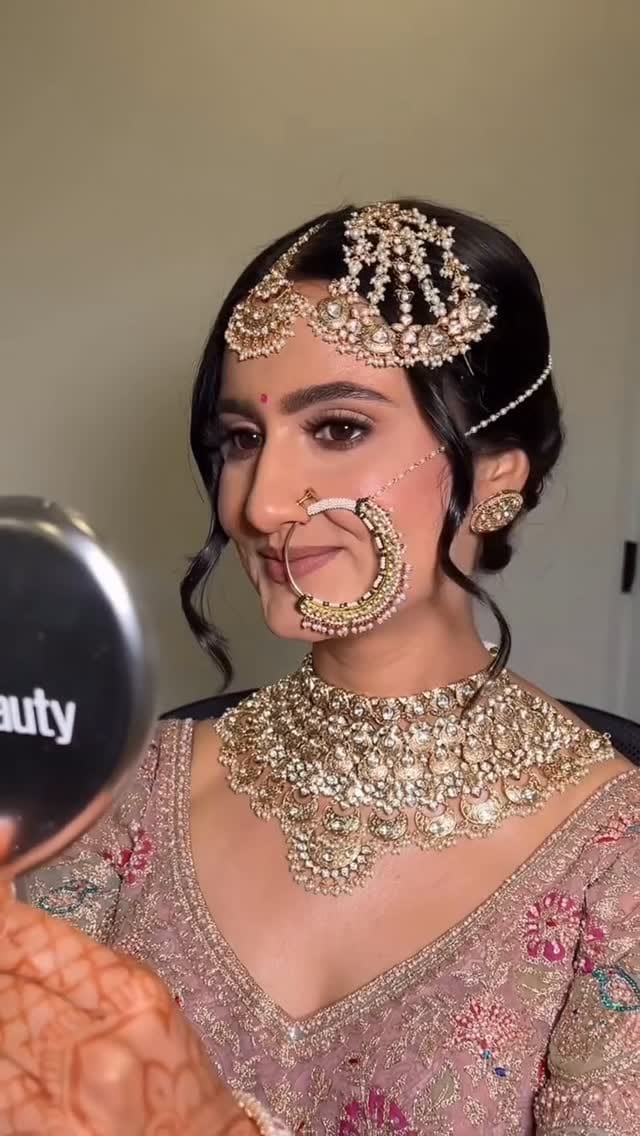 Post 3 by MAKEUP BY FATEH on Instagram (video)