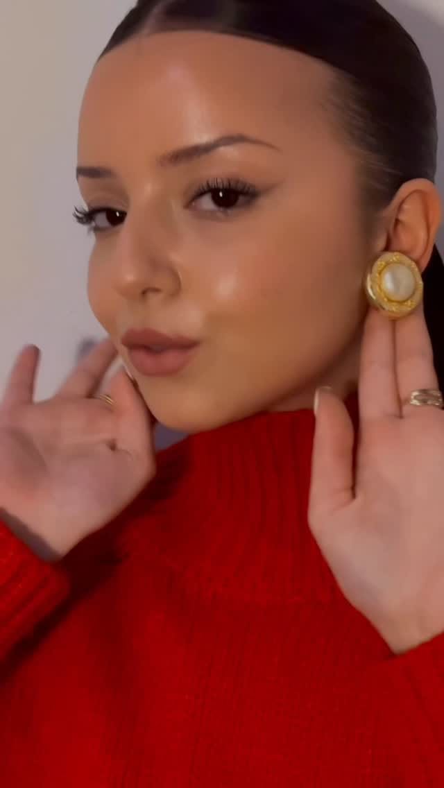 Post 3 by CARTE BLANCHE SHOP on Instagram (video)