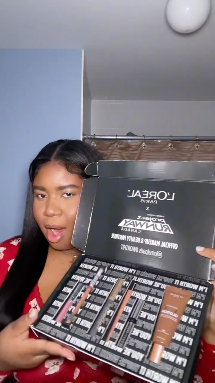 Post 3 by D🌹 on Instagram (video)