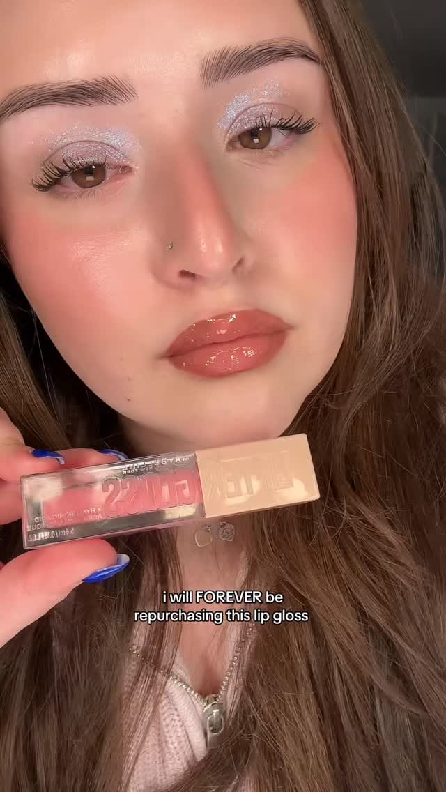 Post 10 by Rebecca on Instagram (video)