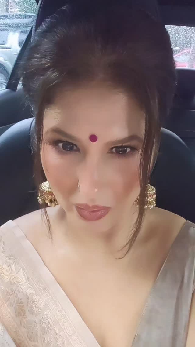 Post 3 by Ritu sood on Instagram (video)