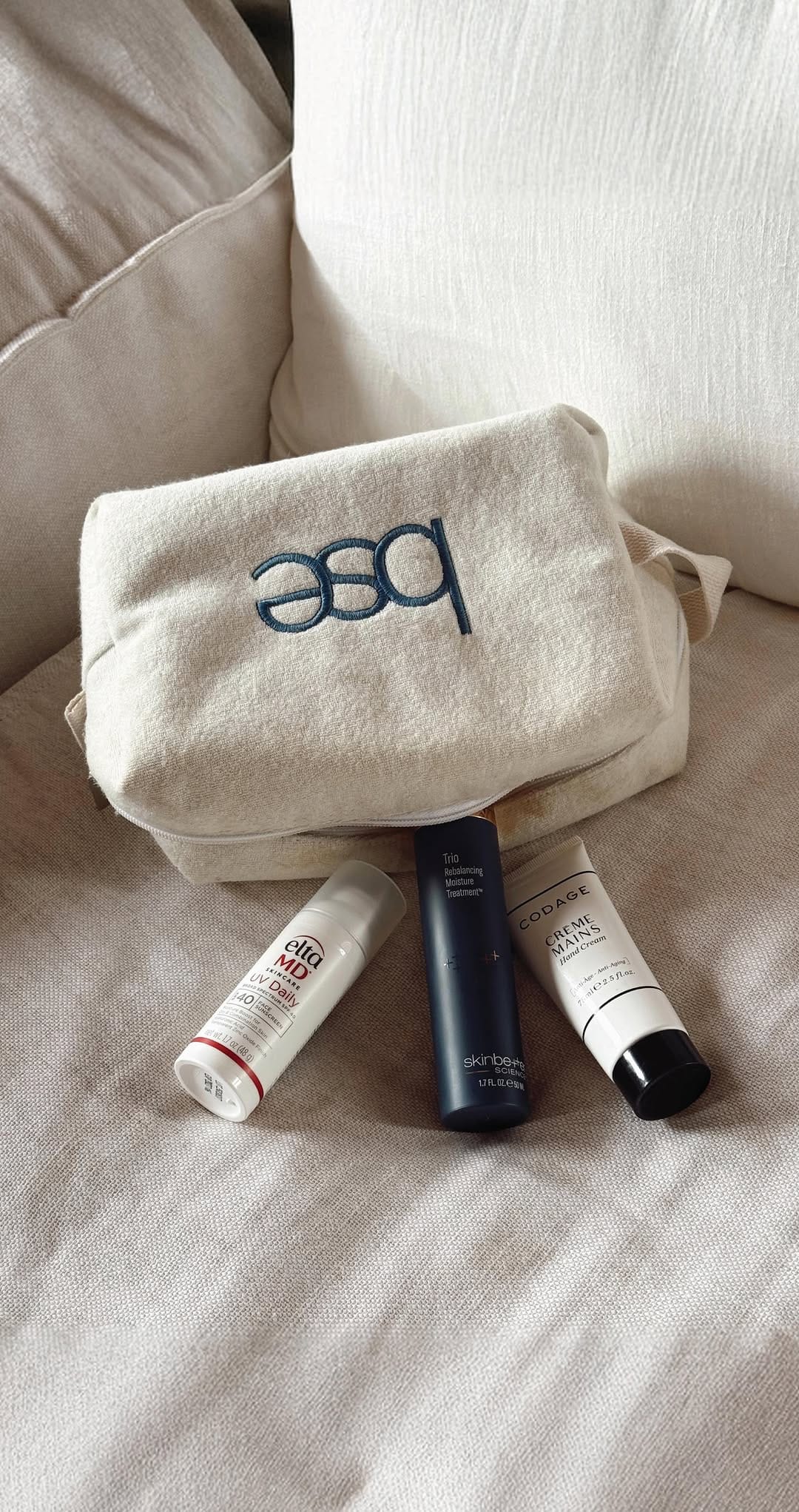 Post 6 by Boutique Skin Envie on Instagram (video)