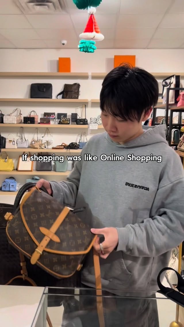 Post 5 by Adore Vintage Buy&Sell Luxury on Instagram (video)