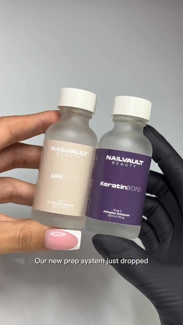 Post 4 by Nail Vault Beauty on Instagram (video)