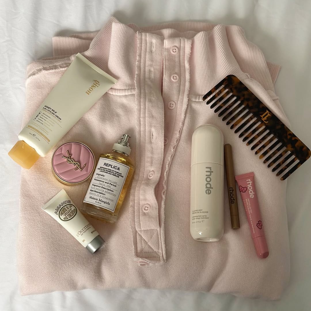Post 7 by Lindsay on Instagram (image)