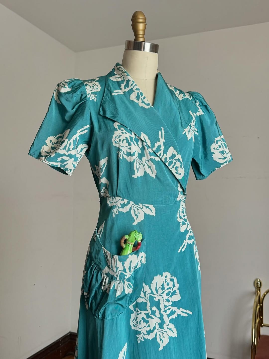 Post 10 by Trunk of Dresses Vintage Clothing on Instagram (carousel)