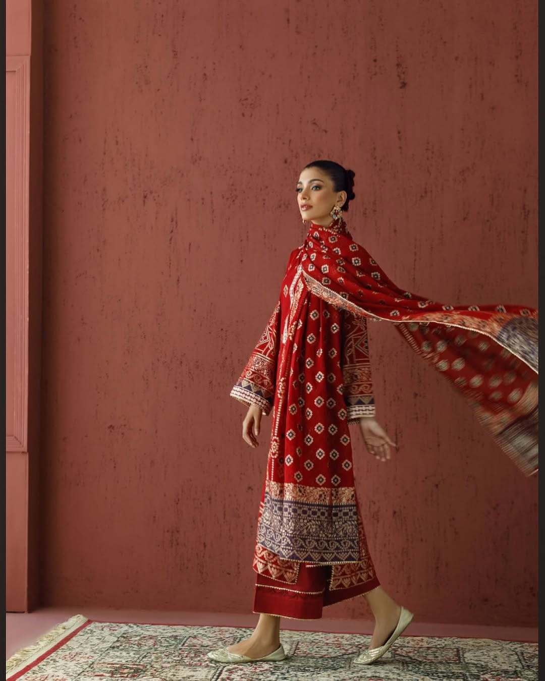 Post 9 by Zardozi Shop on Instagram (carousel)