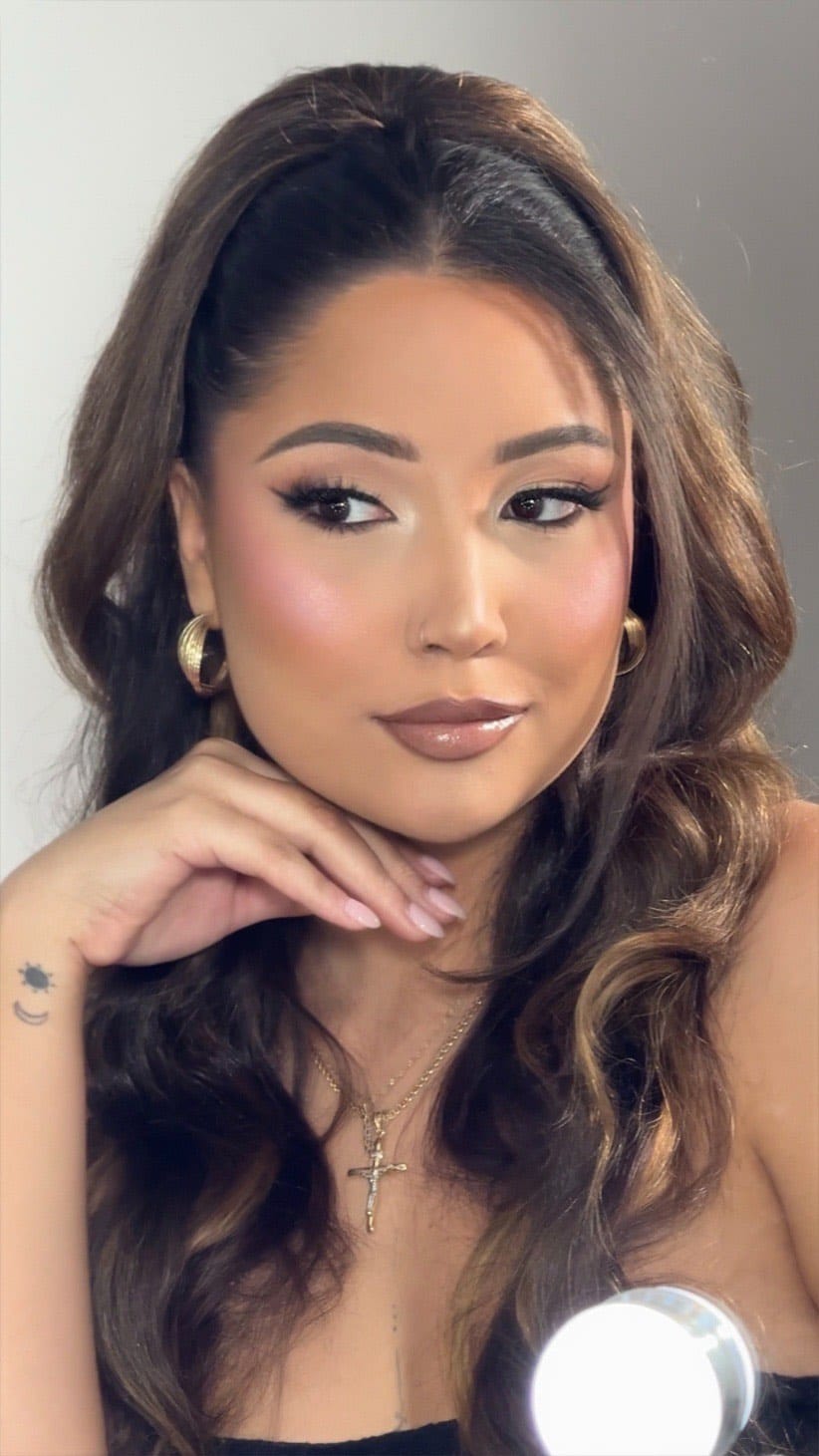 Post 1 by TORONTO MAKEUP ARTISTRY by Melissa Ammendolea💄 on Instagram (video)