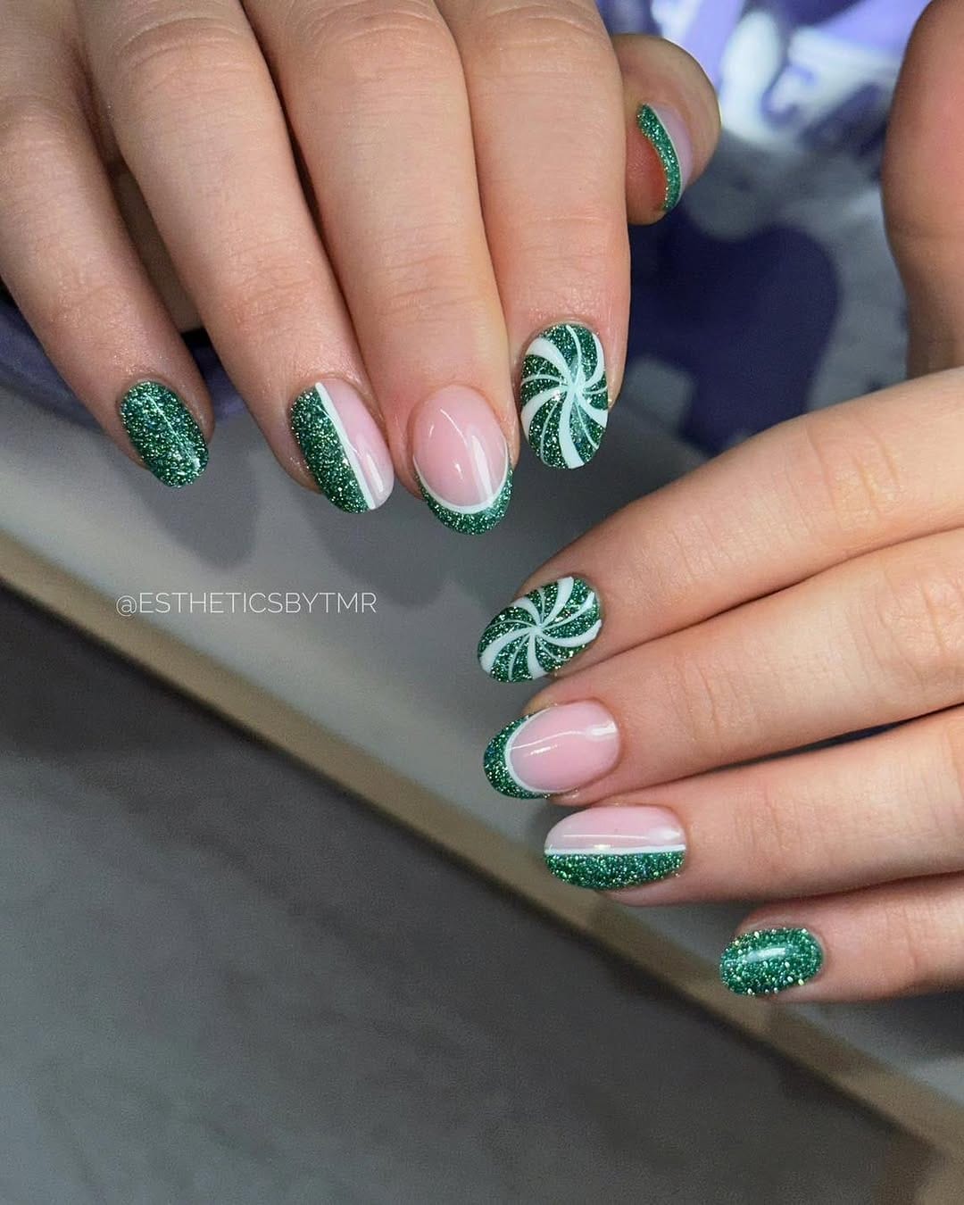 Post 6 by TMR Beauty | Nail Artist on Instagram (image)