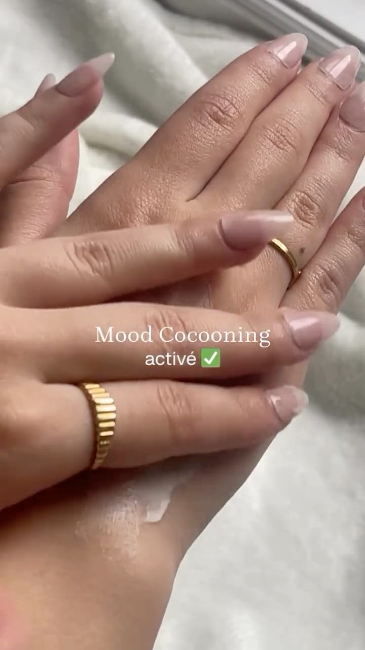 Post 1 by Cocooning Love on Instagram (video)