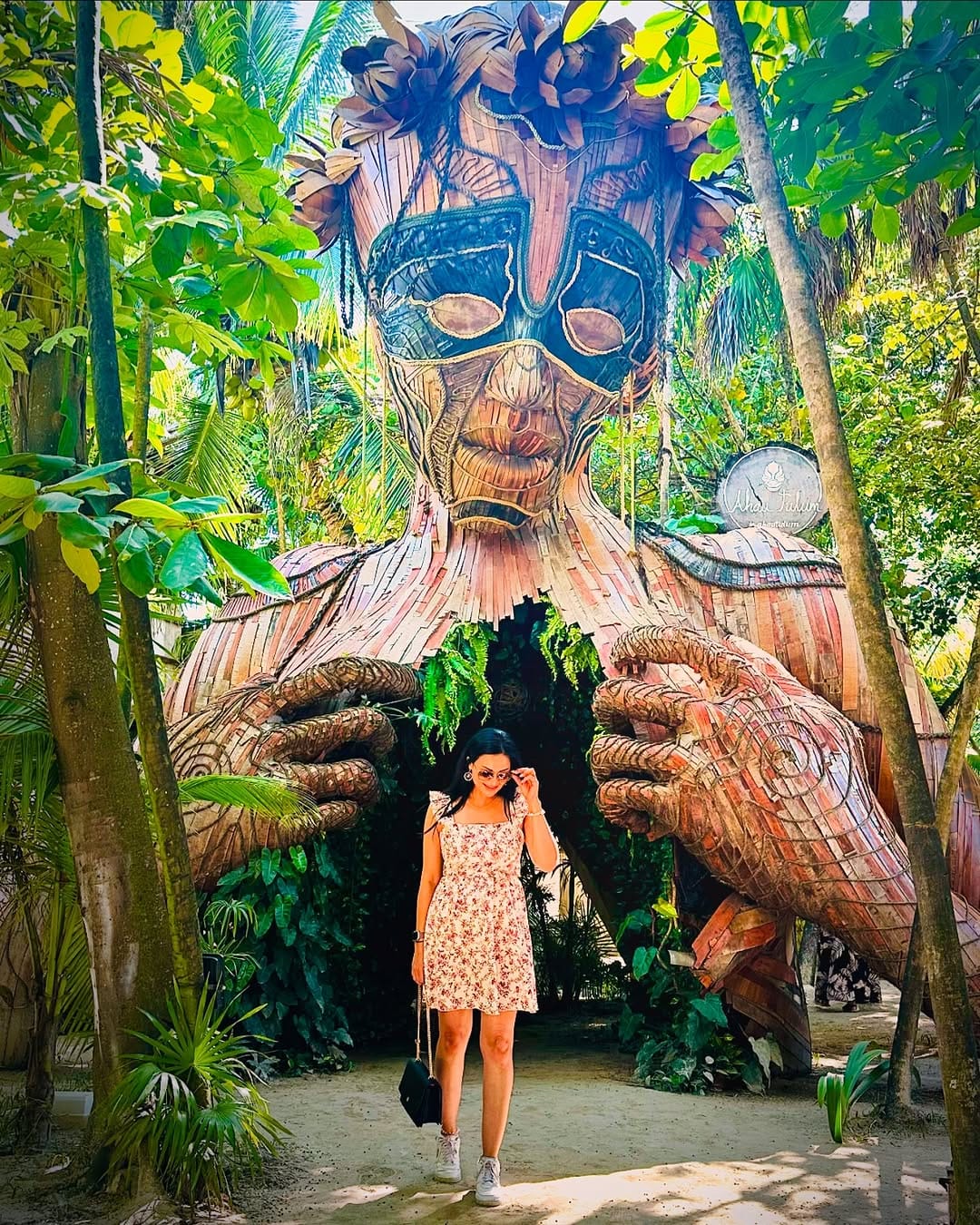 Post 10 by Rodhika Bhardwaj on Instagram (image)
