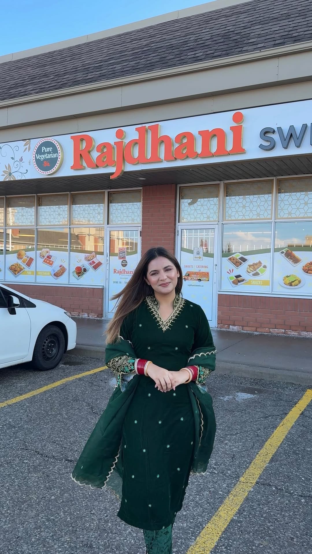 Post 9 by Monisha Babbar Karwal💕 on Instagram (video)