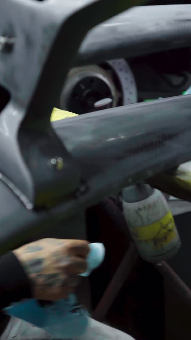 Post 1 by Exclusiv Automotiv on Instagram (video)