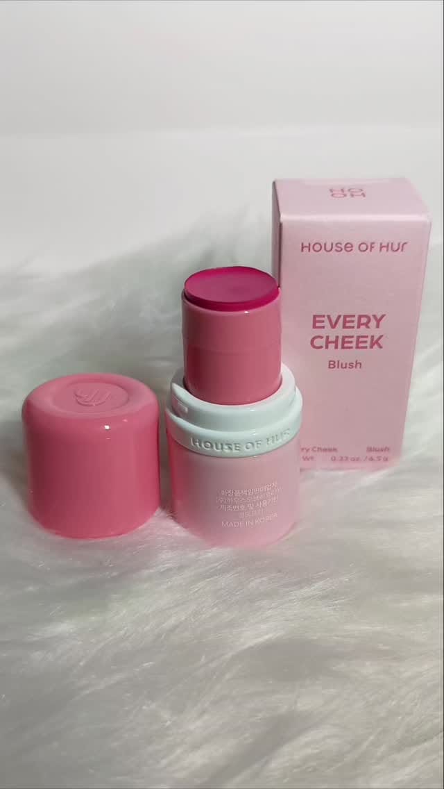 Post 3 by Beautystylemama on Instagram (video)