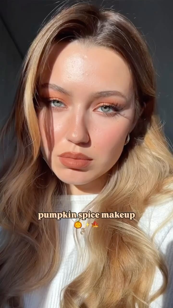 Post 6 by MAKEUP & MEMES BLOG on Instagram (video)