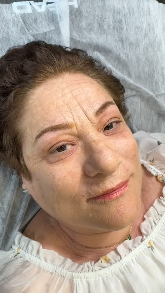 Post 1 by Brows & Beyond 🇨🇦 on Instagram (video)
