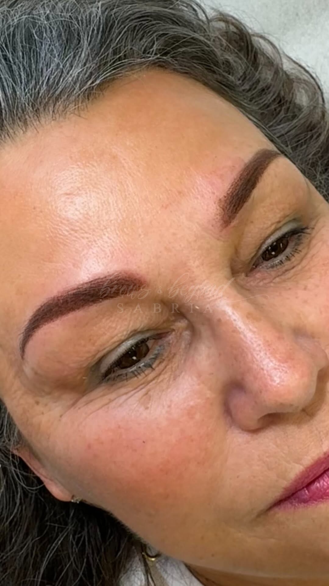 Post 7 by Brows & Beyond 🇨🇦 on Instagram (video)