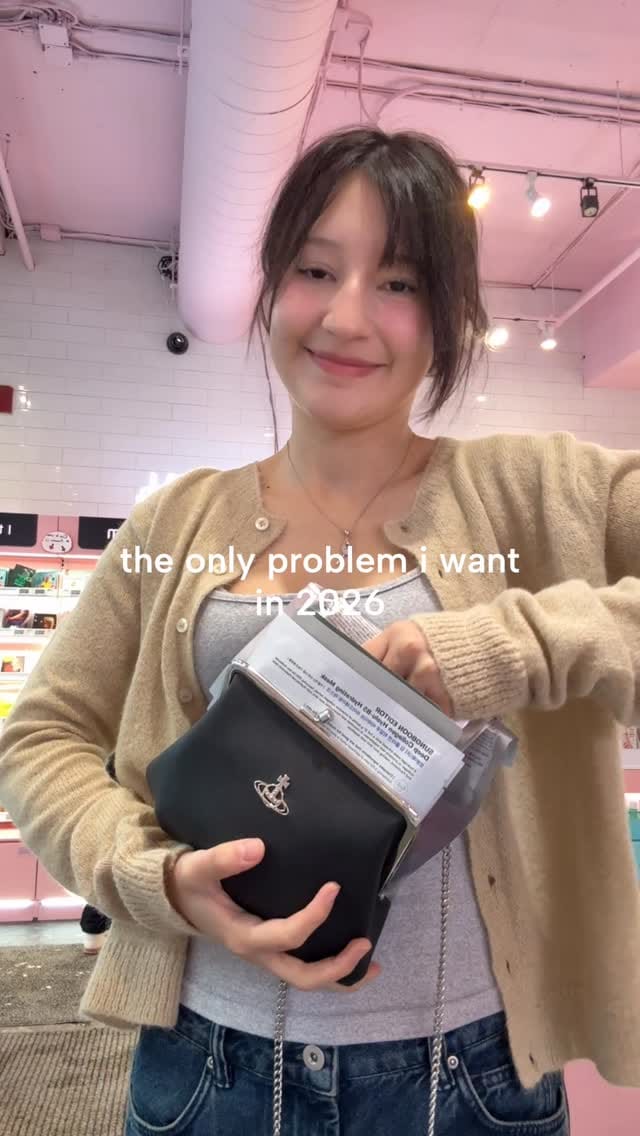 Post 4 by Nanami Cosmetics on Instagram (video)