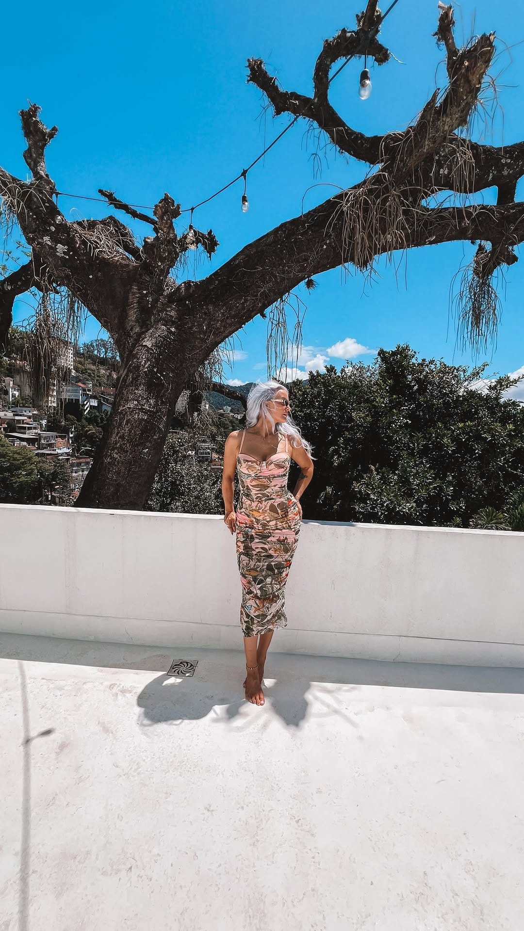 Post 3 by Serena Lee on Instagram (video)