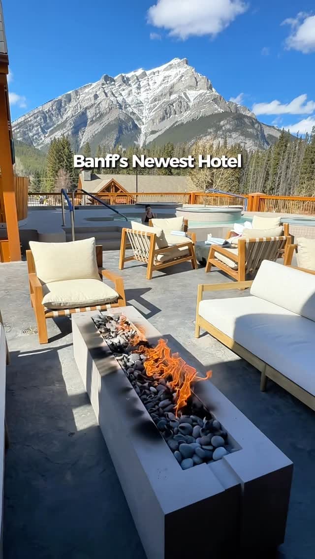 Post 4 by Robin Laurenson on Instagram (video)