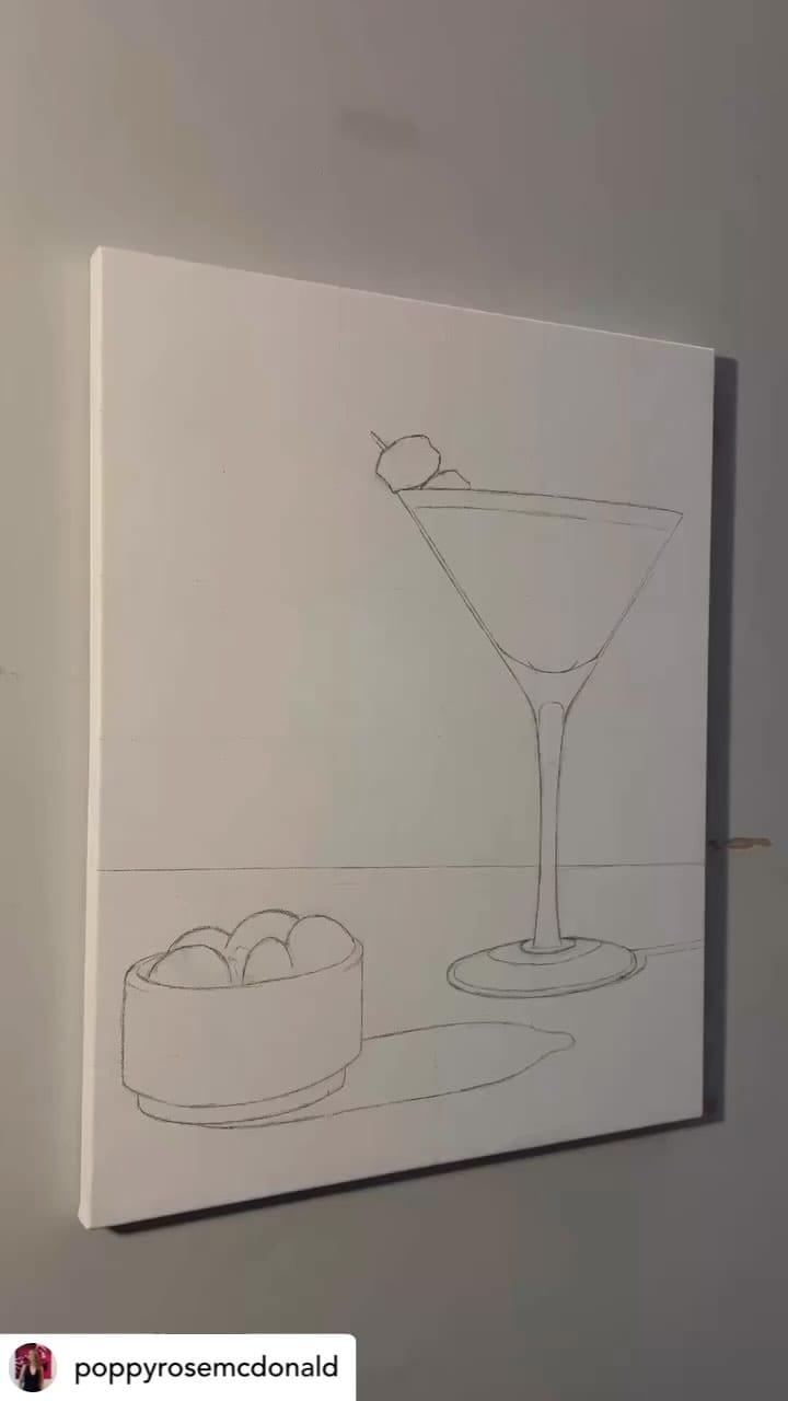 Post 8 by Curry's Artists' Materials on Instagram (video)