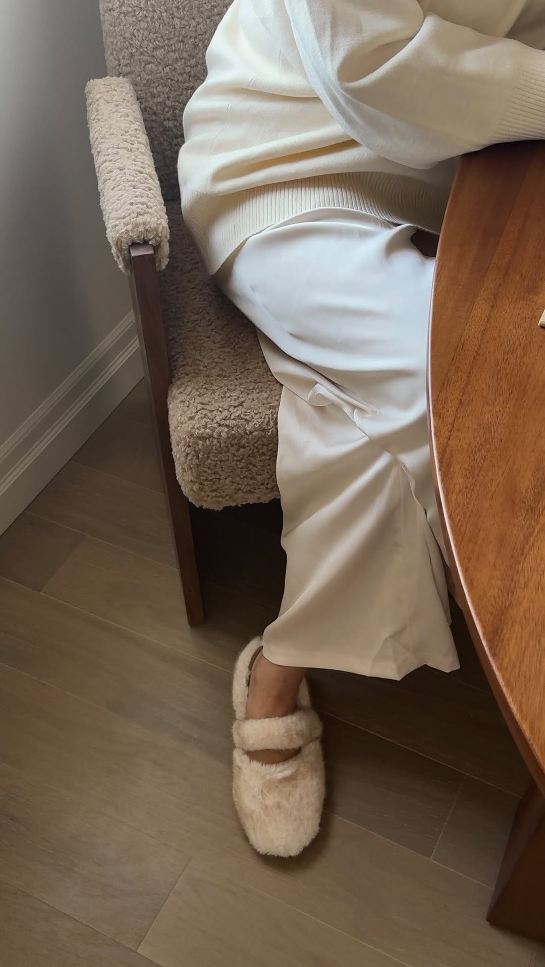 Post 4 by BRIT LAFLEUR on Instagram (video)