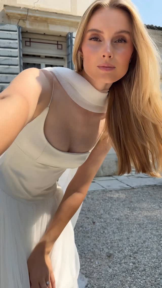 Post 8 by Aesling | Refined bridal design on Instagram (video)