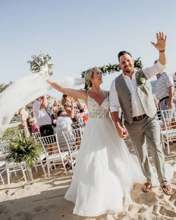 Post 4 by Kleinfeld Hudson's Bay on Instagram (image)