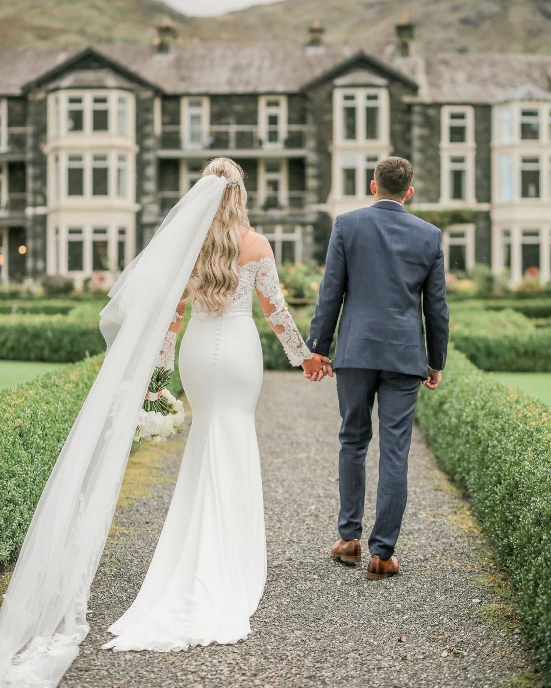Post 9 by Kleinfeld Hudson's Bay on Instagram (image)