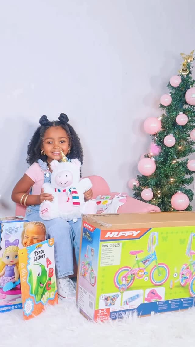 Post 3 by Davis | child model + influencer on Instagram (video)