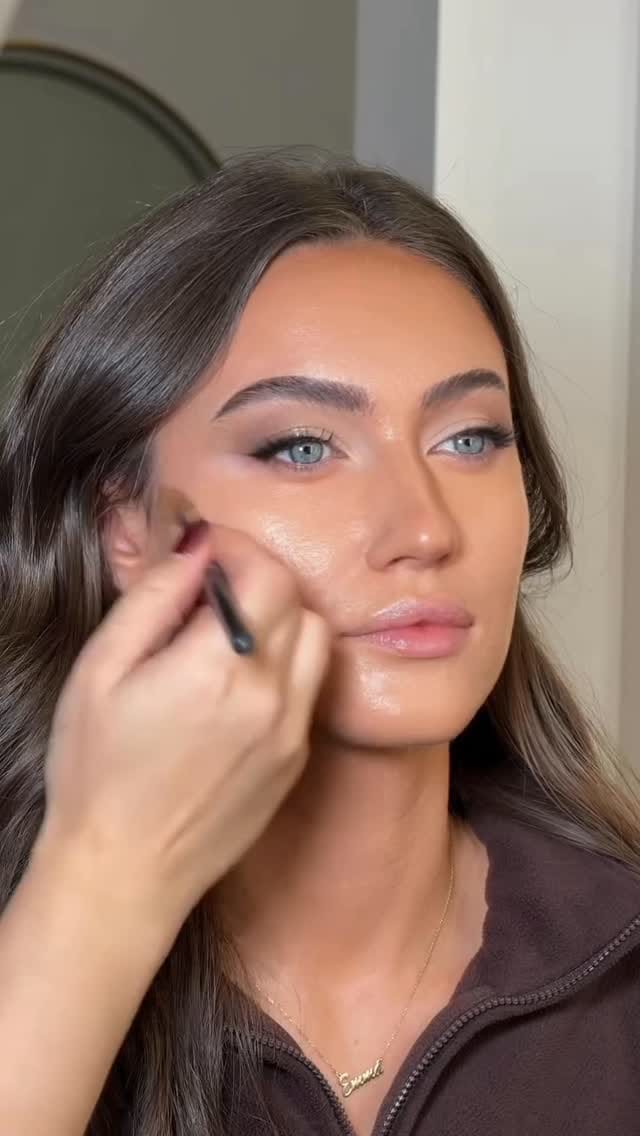 Post 6 by Amanda Benko on Instagram (video)