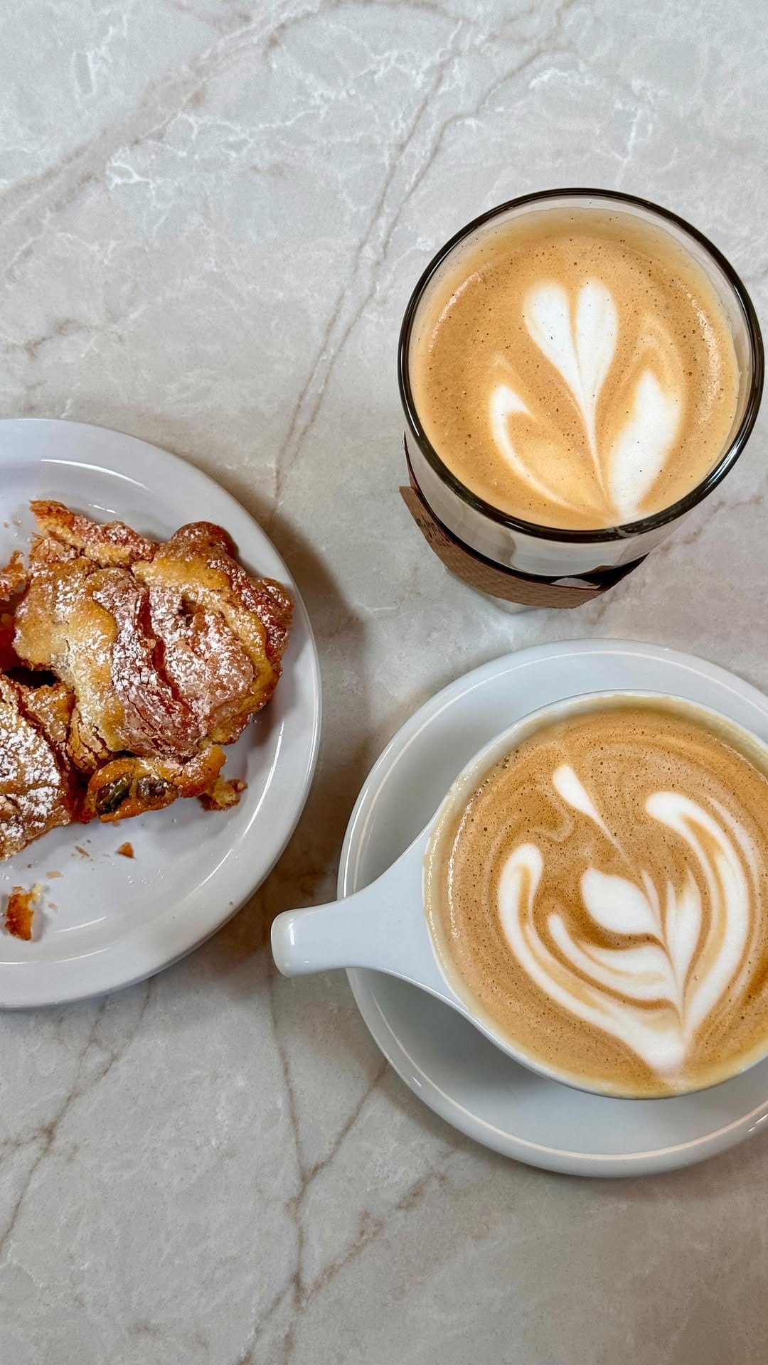 Post 10 by Roseline Coffee on Instagram (video)